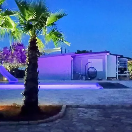 Κάμπινγκ Sak Mobile Pirovac